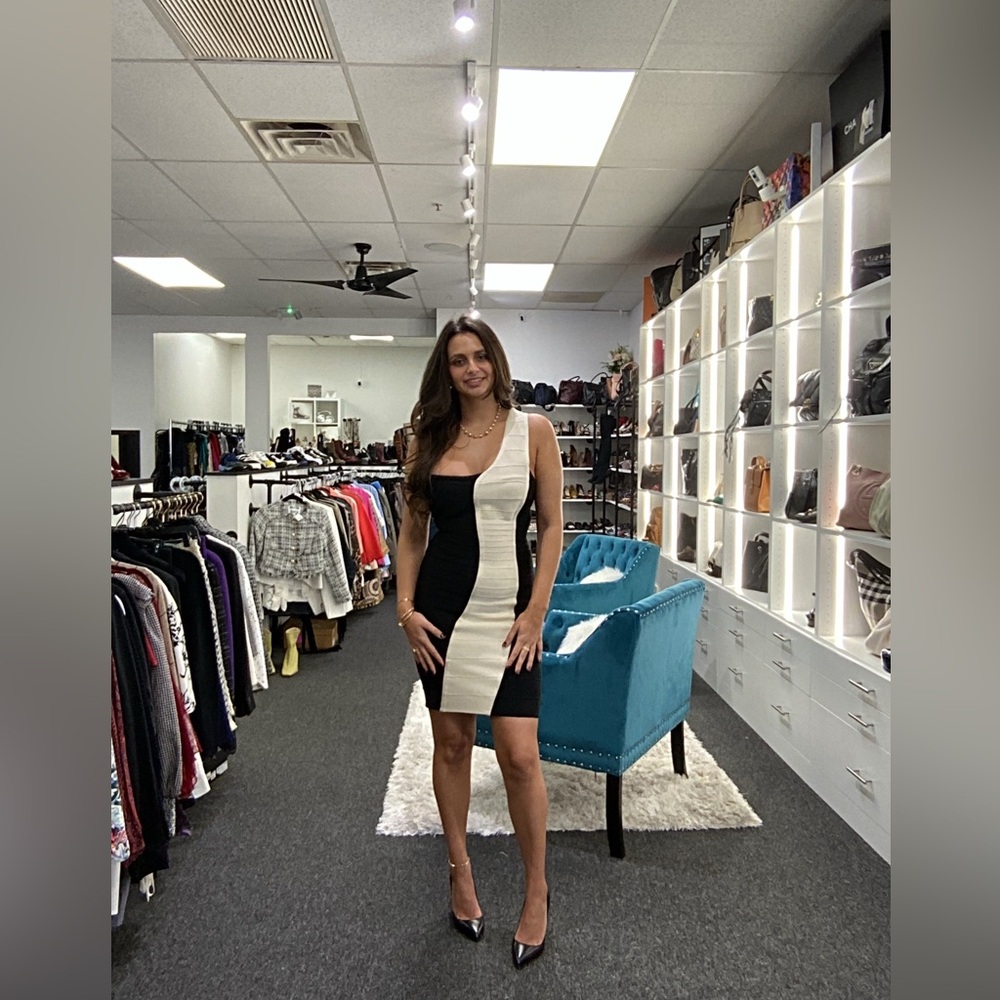 NWT Herve Leger Sz M Bandage Dress